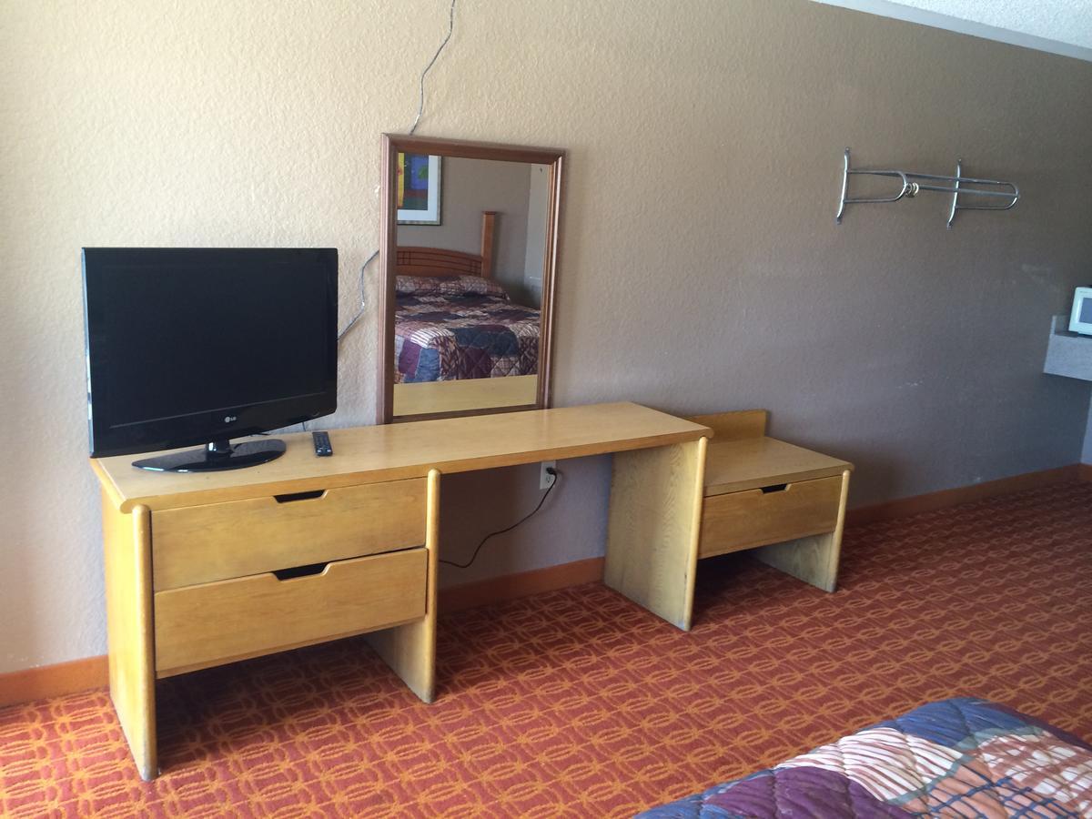 Lake Shore Motel Mannford ภายนอก รูปภาพ