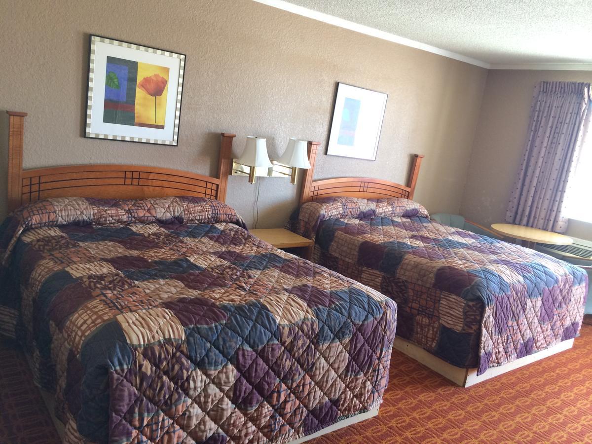 Lake Shore Motel Mannford ภายนอก รูปภาพ